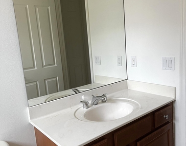 7015 Willow Pine Way - Photo Thumbnail 18