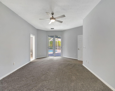 2704 Se Eagle Drive - Photo Thumbnail 32