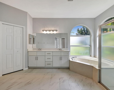 2704 Se Eagle Drive - Photo Thumbnail 33