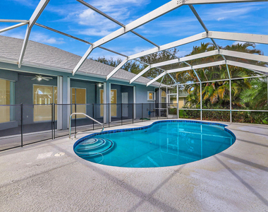 2704 Se Eagle Drive - Photo Thumbnail 41