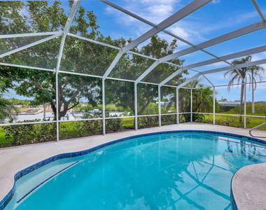 2704 Se Eagle Drive - Photo Thumbnail 38
