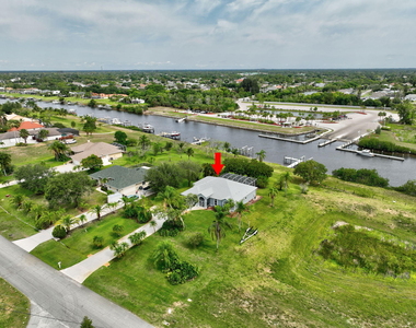 2704 Se Eagle Drive - Photo Thumbnail 56