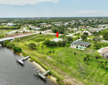 2704 Se Eagle Drive - Photo Thumbnail 58