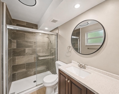 4528 Sw 54th Street - Photo Thumbnail 7