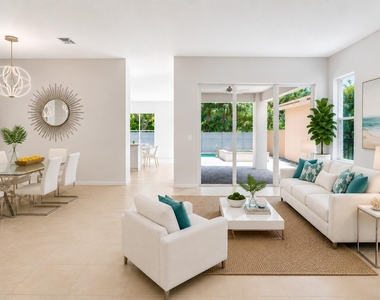 207 Isle Verde Way - Photo Thumbnail 9