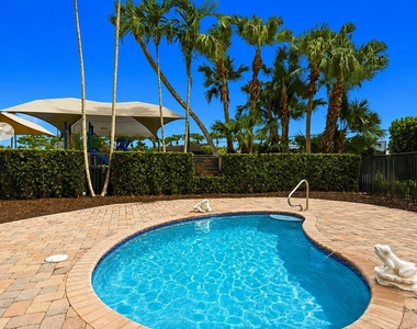 207 Isle Verde Way - Photo Thumbnail 63