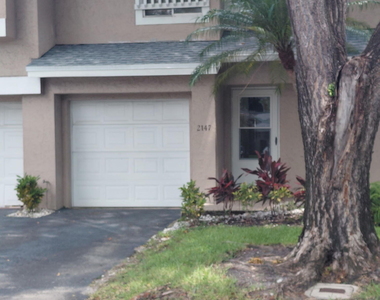 2147 Discovery Circle W - Photo Thumbnail 1