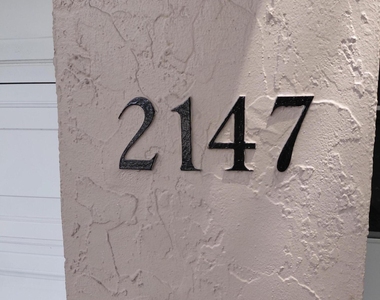 2147 Discovery Circle W - Photo Thumbnail 2