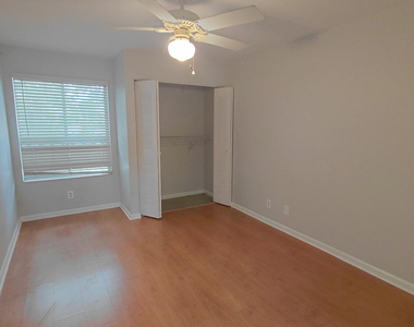 2147 Discovery Circle W - Photo Thumbnail 15