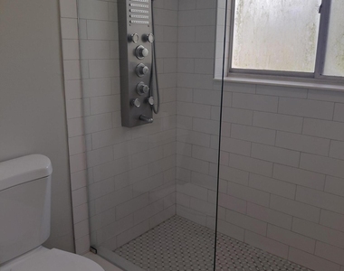 2147 Discovery Circle W - Photo Thumbnail 12