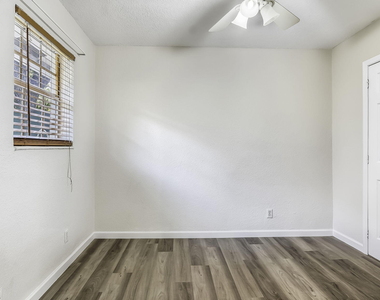 712 Sw 14th Avenue - Photo Thumbnail 21