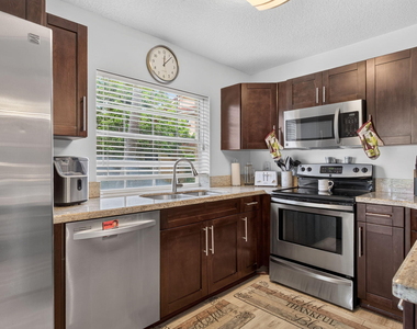 3320 Deer Creek Alba Circle - Photo Thumbnail 4
