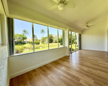 225 N Lakeshore Drive - Photo Thumbnail 97