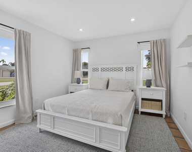 11760 Inverness Circle - Photo Thumbnail 9