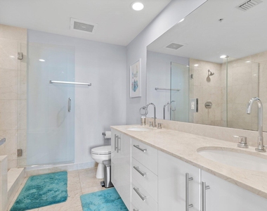 550 Okeechobee Boulevard - Photo Thumbnail 14