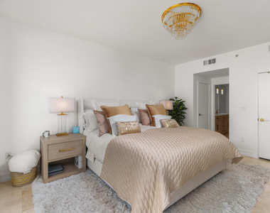 550 Okeechobee Boulevard - Photo Thumbnail 13