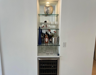 550 Okeechobee Boulevard - Photo Thumbnail 12