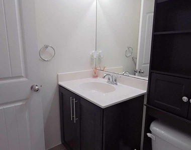 243 Sw 7th Court - Photo Thumbnail 18