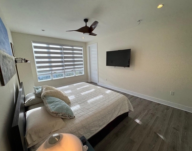 6461 Nw 103rd Passage - Photo Thumbnail 19