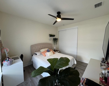 6461 Nw 103rd Passage - Photo Thumbnail 20