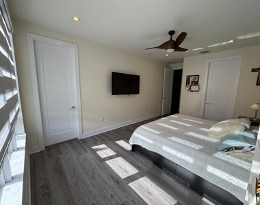 6461 Nw 103rd Passage - Photo Thumbnail 16
