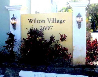 2607 Ne 8th Avenue - Photo Thumbnail 9