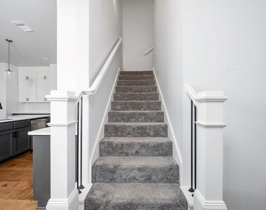 800 Firefork Avenue - Photo Thumbnail 28