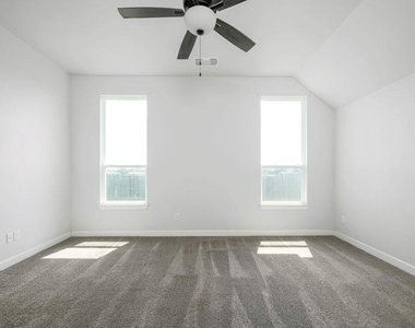 800 Firefork Avenue - Photo Thumbnail 23