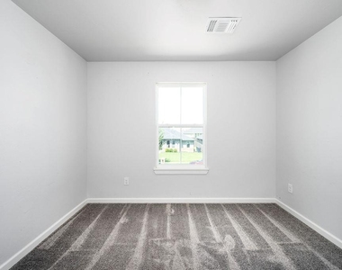 800 Firefork Avenue - Photo Thumbnail 31