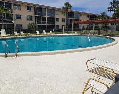 4502 N Federal Highway - Photo Thumbnail 2