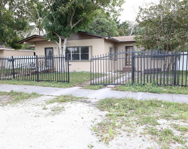 1216 Jann Avenue - Photo Thumbnail 1