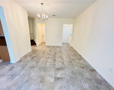 3512 Sw 93rd Avenue - Photo Thumbnail 11