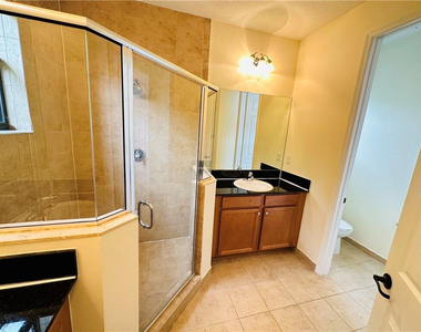 3512 Sw 93rd Avenue - Photo Thumbnail 18