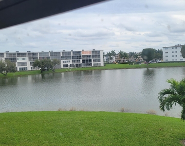 2031 Exeter - Photo Thumbnail 21