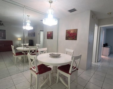 1818 Rodman Street - Photo Thumbnail 18