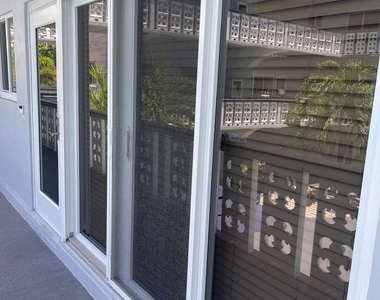1818 Rodman Street - Photo Thumbnail 9