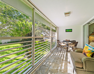 4 Westwood Avenue - Photo Thumbnail 19