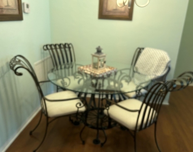 4 Westwood Avenue - Photo Thumbnail 11