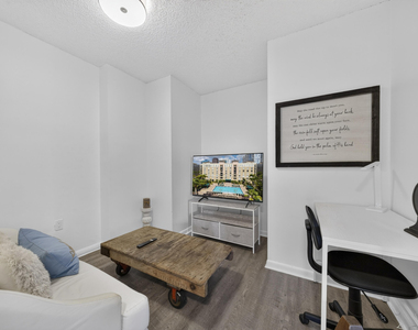 520 Se 5th Ave - Photo Thumbnail 13