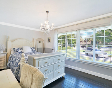 17 E Ocean Avenue - Photo Thumbnail 33