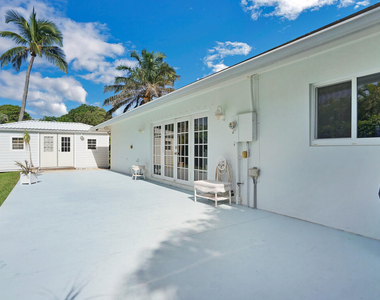 17 E Ocean Avenue - Photo Thumbnail 36