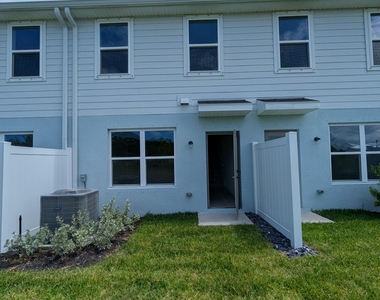 106 Savannah Lakes Boulevard - Photo Thumbnail 29