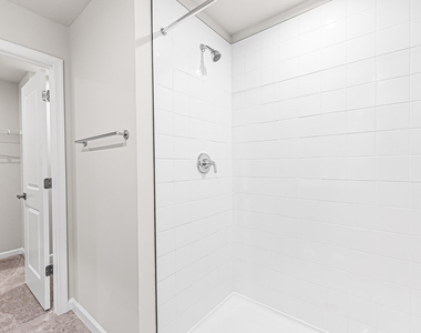 106 Savannah Lakes Boulevard - Photo Thumbnail 20