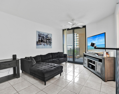 100 N Federal Highway - Photo Thumbnail 27