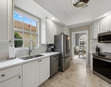 8049 Nevis Place - Photo Thumbnail 10