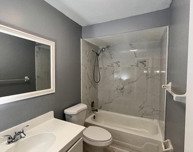 11983 Shakerwood Lane - Photo Thumbnail 25