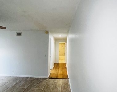 11983 Shakerwood Lane - Photo Thumbnail 43