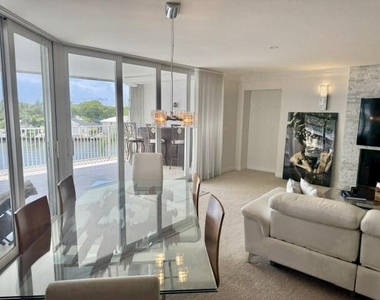 3100 Ne 47th Court - Photo Thumbnail 5