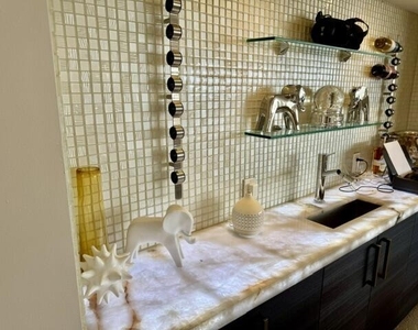 3100 Ne 47th Court - Photo Thumbnail 15