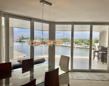 3100 Ne 47th Court - Photo Thumbnail 1